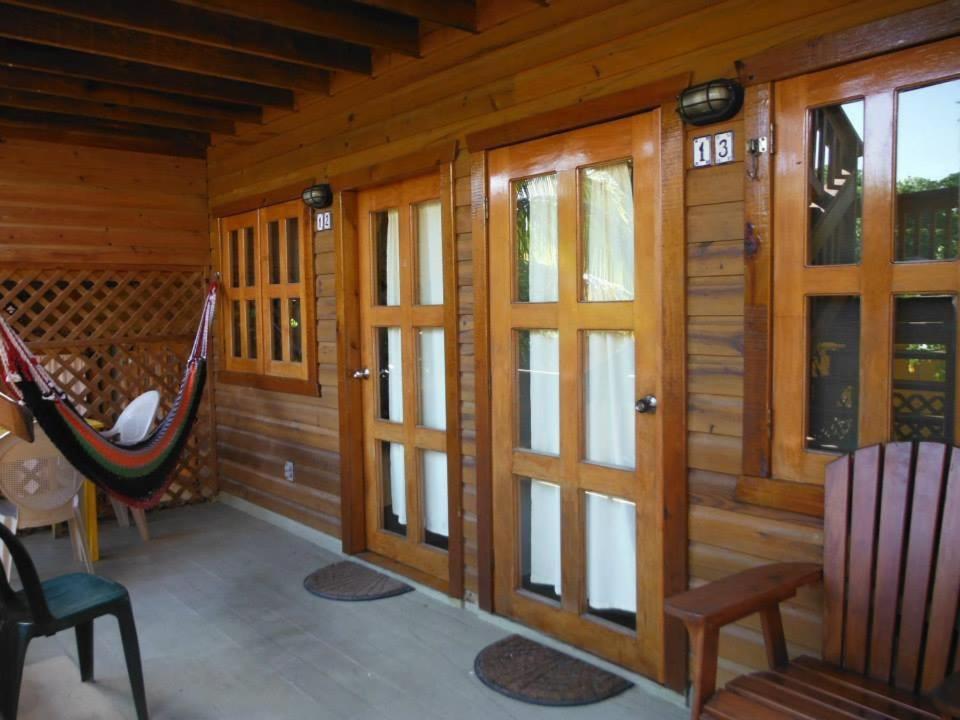 Sea Breeze Inn West End Zewnętrze zdjęcie